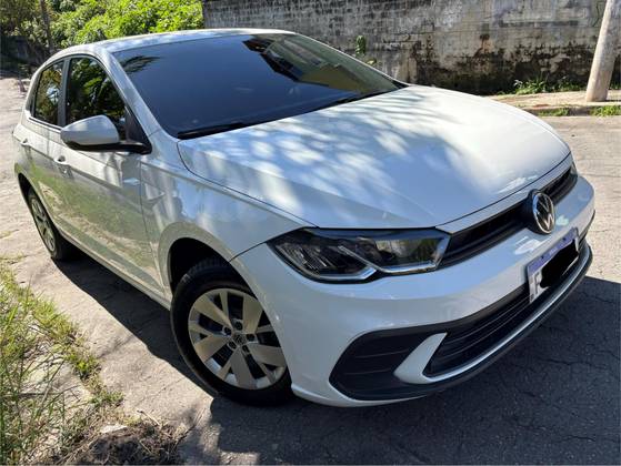 VOLKSWAGEN POLO 1.0 MPI MANUAL VOLKSWAGEN POLO 1.0 MPI MANUAL
